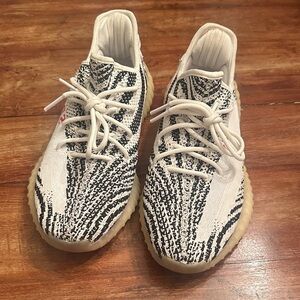 Yeezy Boost 350 V2 Adidas Size 12 White Black Red Zebra Kanye West